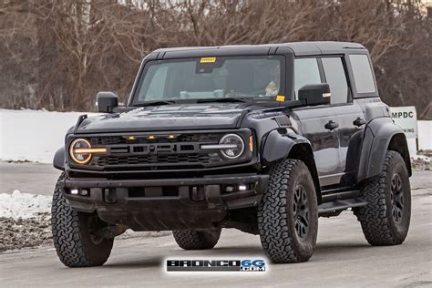 2022 bronco raptor fender flares.